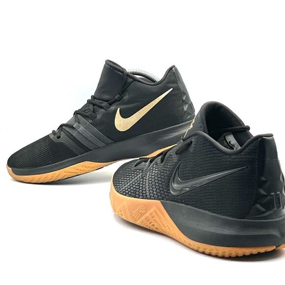 Nike Kyrie Flytrap 'Black' - Picture 3 of 11